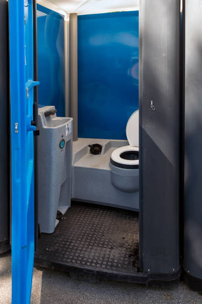 Best Porta potty delivery and setup  in Evergreen Park, IL